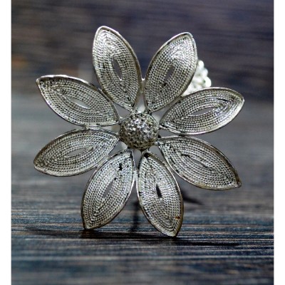 گل نقره - silver flower